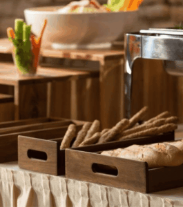 Cassette in legno per buffet professionali, allestimenti catering e hotel
