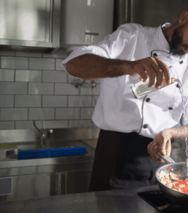 Pantaloni chef professionali, modelli classici e moderni per cucina ristorante De Luca