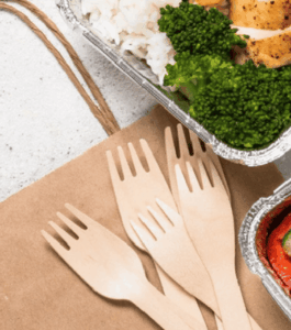 Posate monouso professionali ed ecologiche per ristorazione e catering De Luca