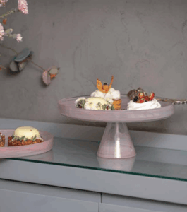 Alzatine e campane in vetro per pasticceria