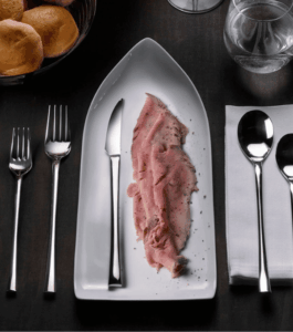 Posateria linea Infinito professionale dal design fluido
