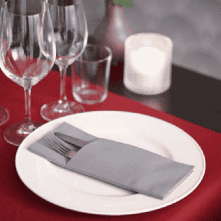 FORNITURE PER LA TAVOLA DA RISTORANTE