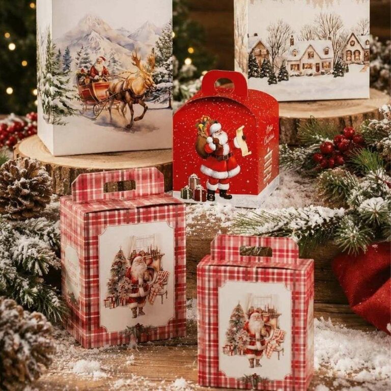 allestimento natalizio per pasticceria per scatole portapanettone